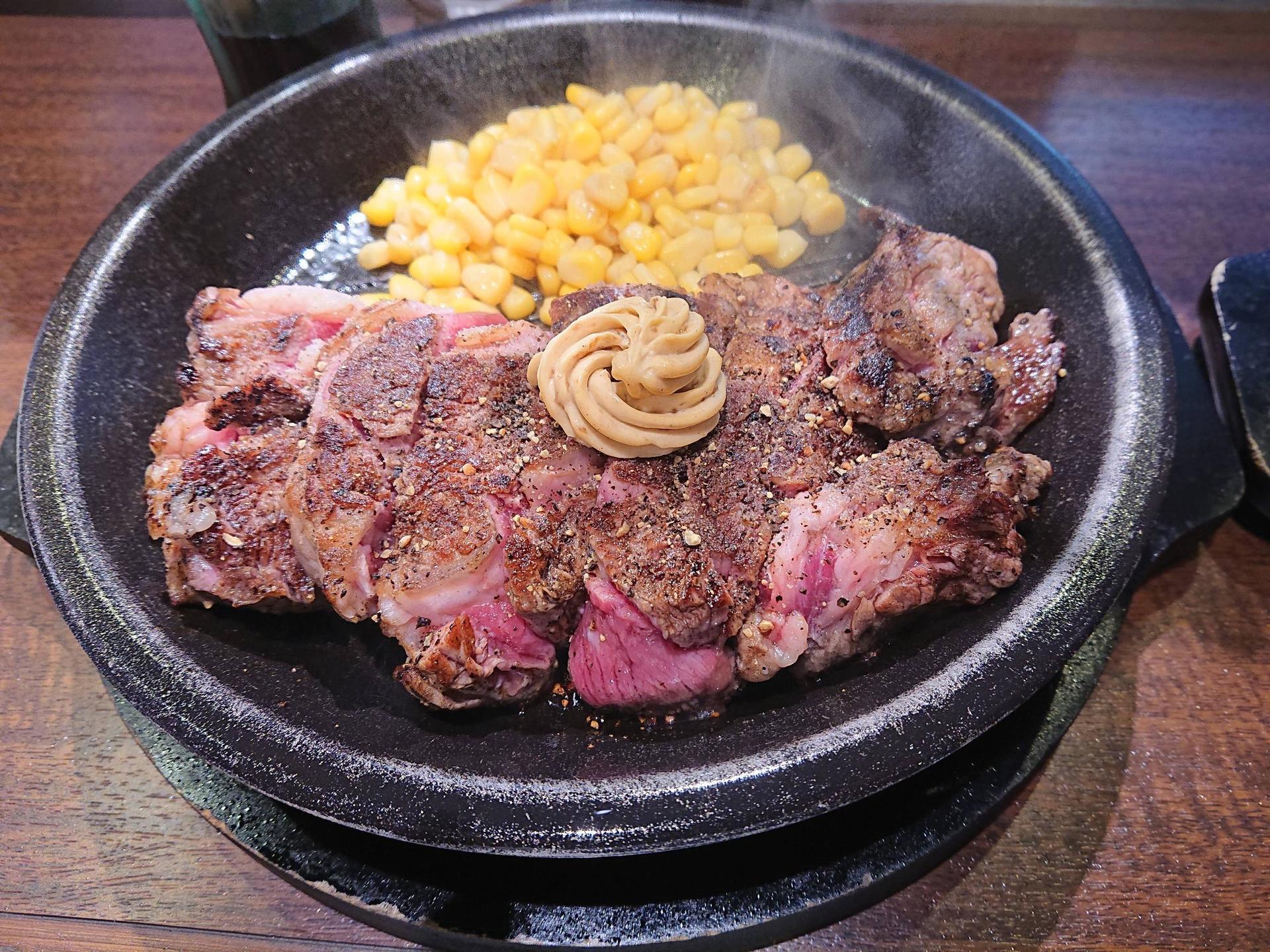 ワイが昨日いきなりステーキで食った肉塊wwwwwww みじかめっ なんj