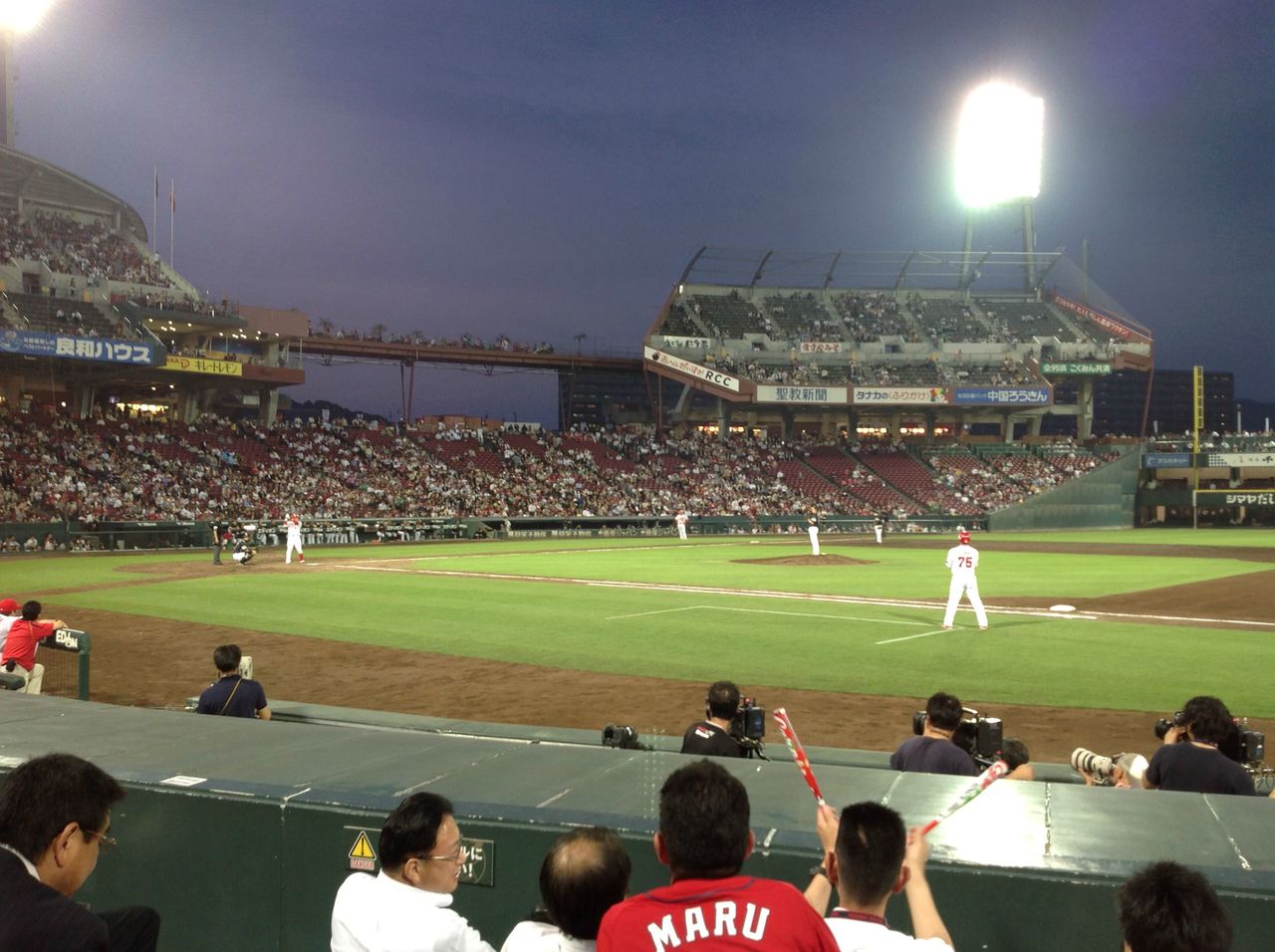 マツダスタジアムって日本で一番良い球場だよな みじかめっ なんj