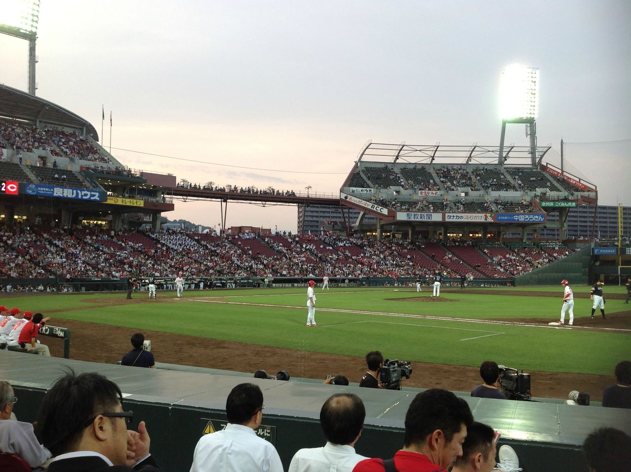 マツダスタジアムって日本で一番良い球場だよな みじかめっ なんj