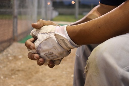 baseball-454559__340.jpg